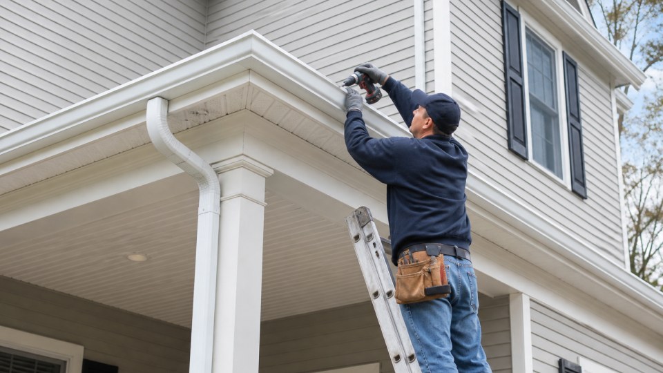 Gutter Replacement Guide for Connecticut Homeowners