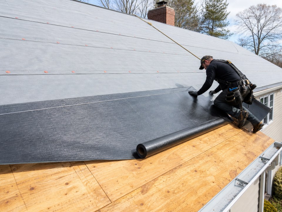 Roof underlayment and ice barrier installation in Connecticut